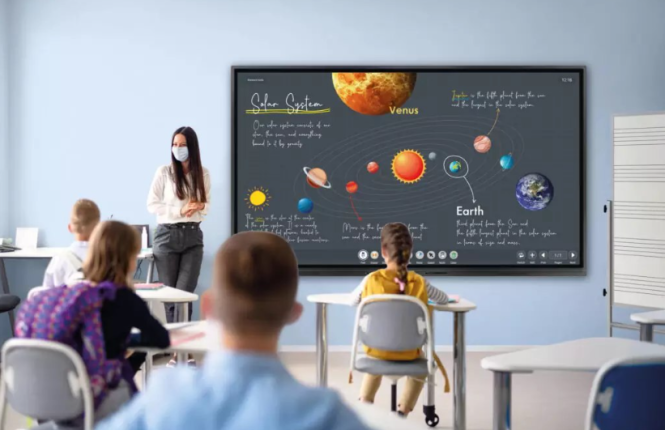 MỞ RA THẾ HỆ GIÁO DỤC MỚI CÙNG INFINITY SMART - CÔNG NGHỆ ĐỘT PHÁ CHO TRƯỜNG HỌC